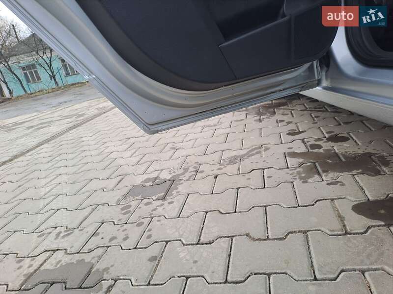 Универсал Opel Astra 2009 в Виннице