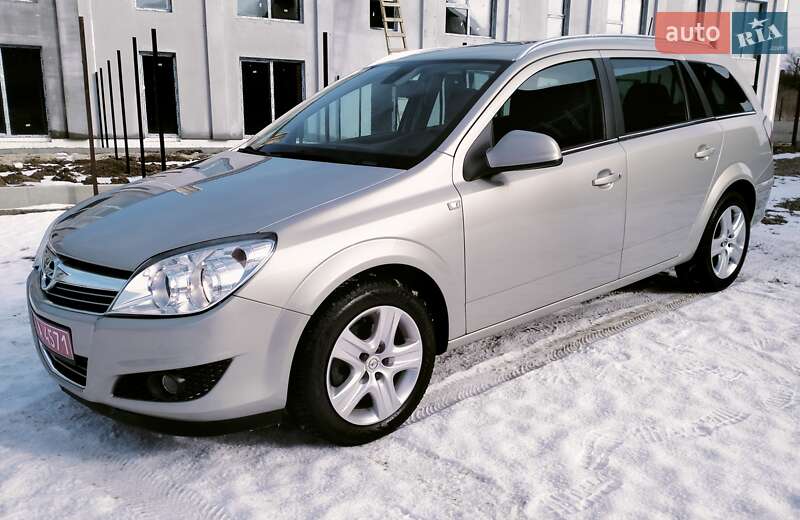 Универсал Opel Astra 2009 в Луцке фото 12 Универсал Opel Astra 2009 в Луцке