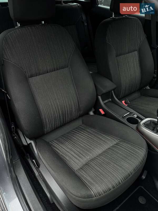 Универсал Opel Astra 2012 в Черкассах