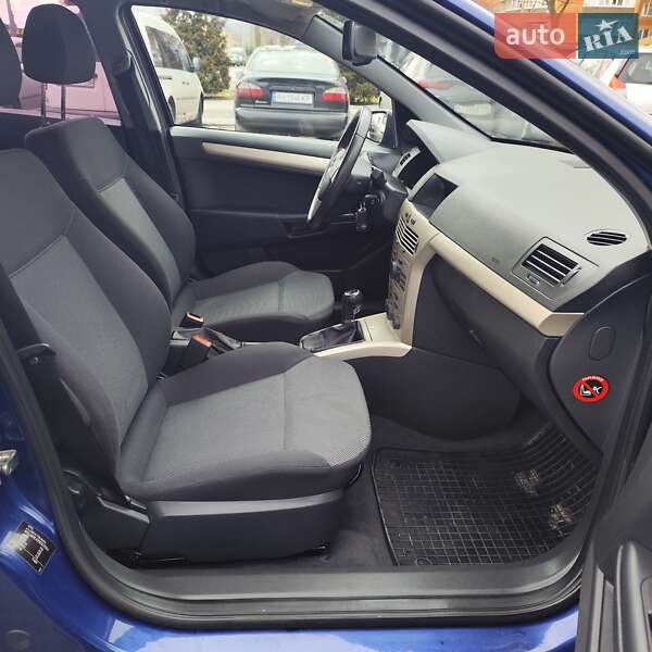 Седан Opel Astra 2009 в Белой Церкви фото 23 Седан Opel Astra 2009 в Белой Церкви