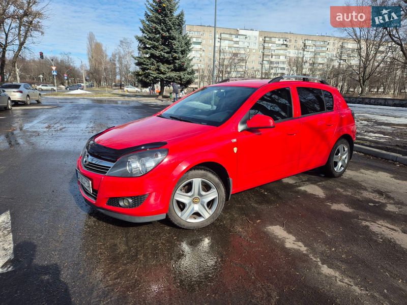 Хетчбек Opel Astra 2012 в Черкасах