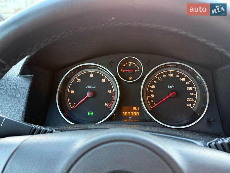 Универсал Opel Astra 2006 в Одессе