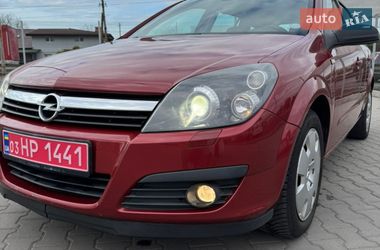 Універсал Opel Astra 2006 в Нововолинську