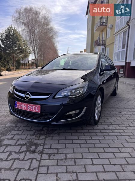 Универсал Opel Astra 2013 в Луцке