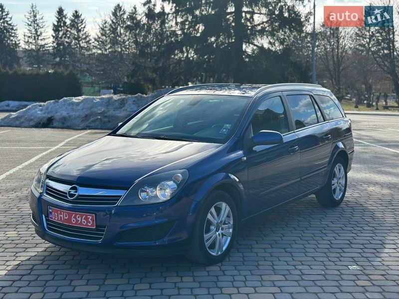 Універсал Opel Astra 2007 в Луцьку
