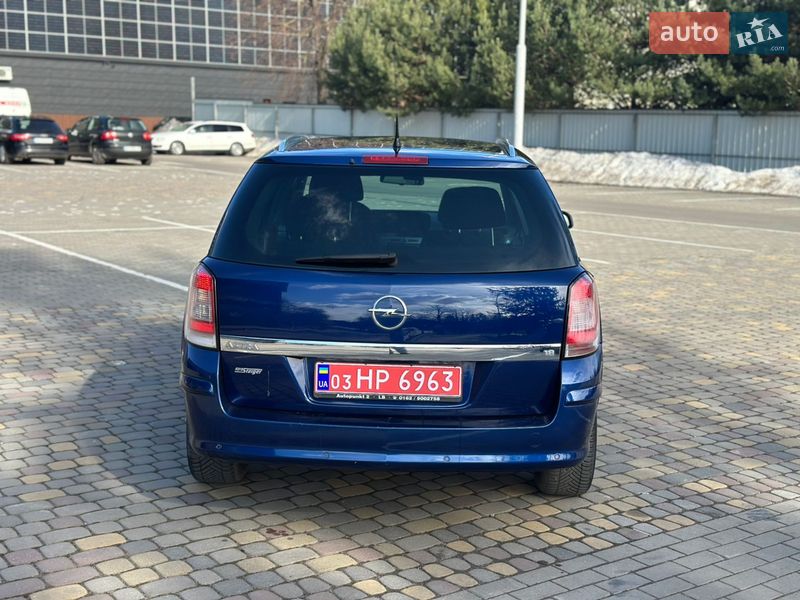 Універсал Opel Astra 2007 в Луцьку