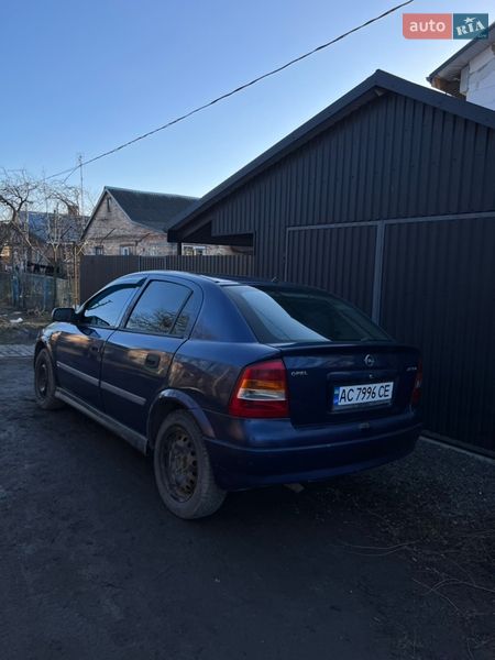 Хэтчбек Opel Astra 2004 в Луцке
