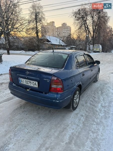 Седан Opel Astra 2003 в Киеве