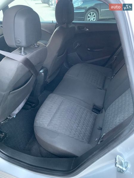 Универсал Opel Astra 2013 в Львове