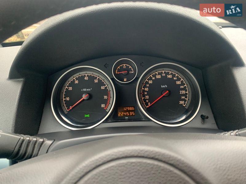 Универсал Opel Astra 2009 в Запорожье