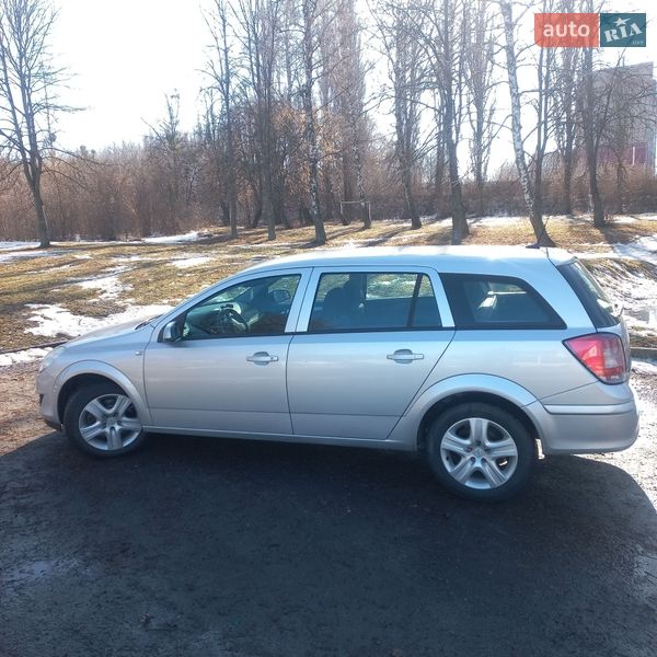 Универсал Opel Astra 2009 в Жмеринке