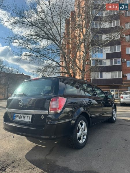 Универсал Opel Astra 2007 в Полтаве