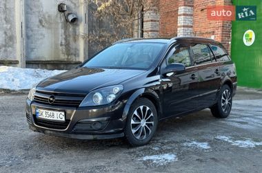 Універсал Opel Astra 2004 в Нетішині