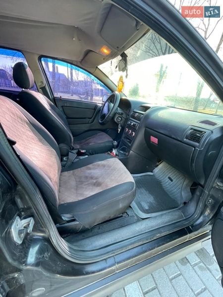 Седан Opel Astra 2006 в Коломые