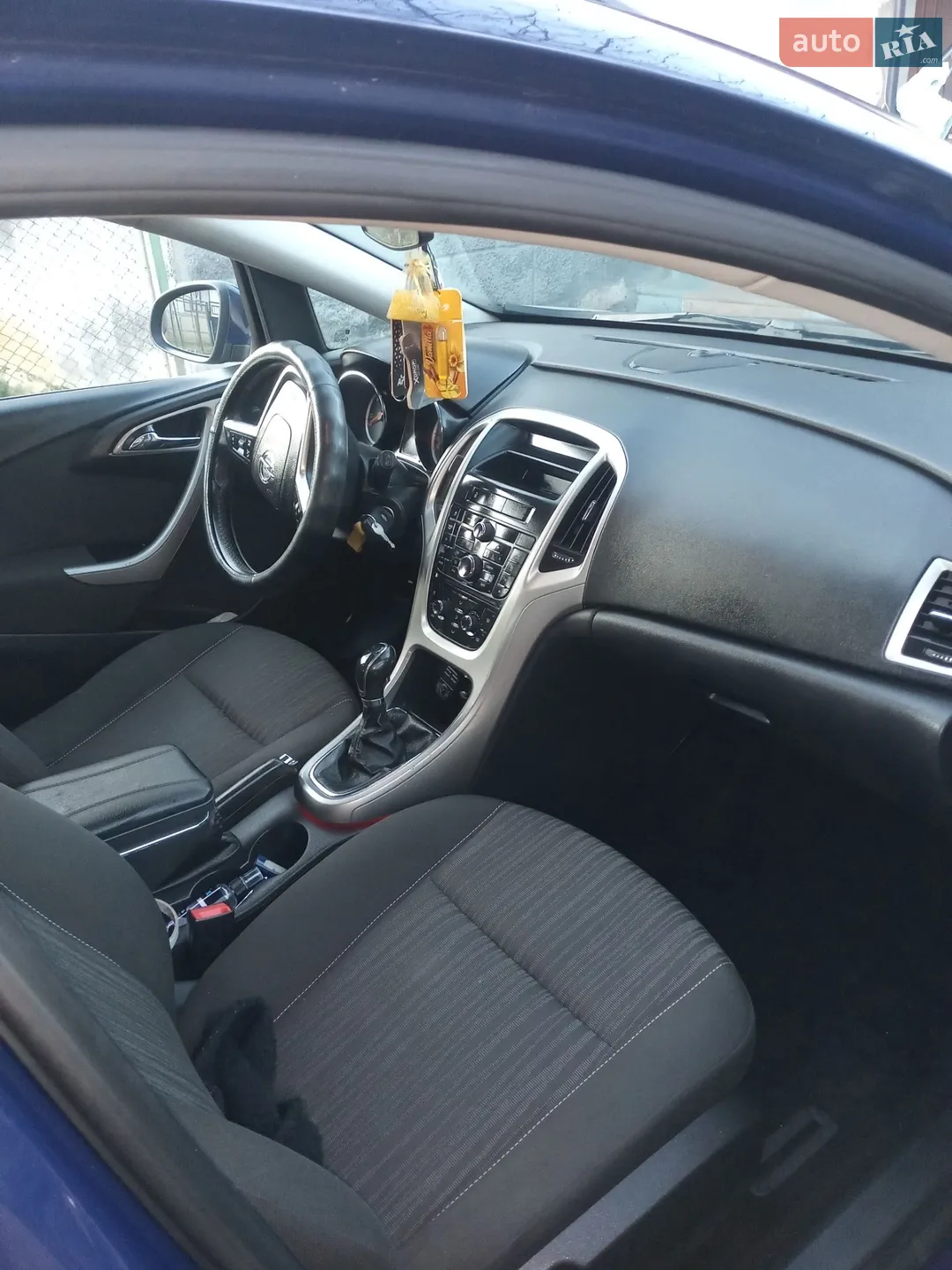 2011 Opel Astra - мініатюра 10