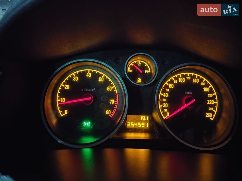 Універсал Opel Astra 2007 в Коростені