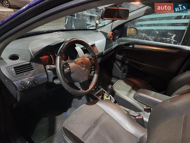 Універсал Opel Astra 2007 в Коростені