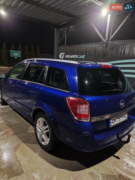 Універсал Opel Astra 2007 в Коростені