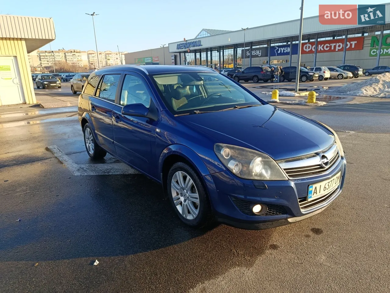 2010 Opel Astra - мініатюра 16