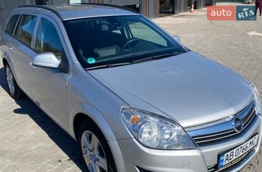 Универсал Opel Astra 2009 в Ямполе