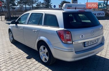Универсал Opel Astra 2009 в Ямполе