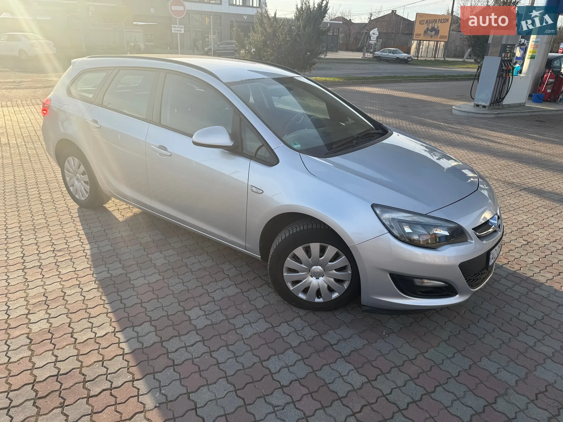 2013 Opel Astra - мініатюра 2