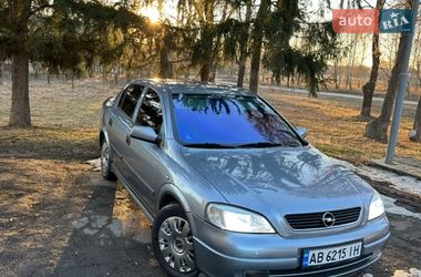 Седан Opel Astra 2008 в Виннице
