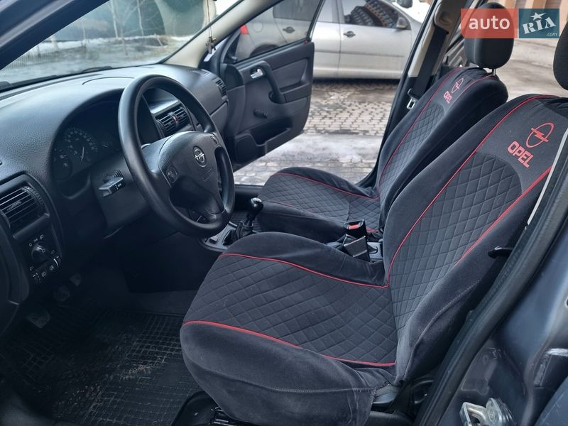 Седан Opel Astra 2008 в Виннице