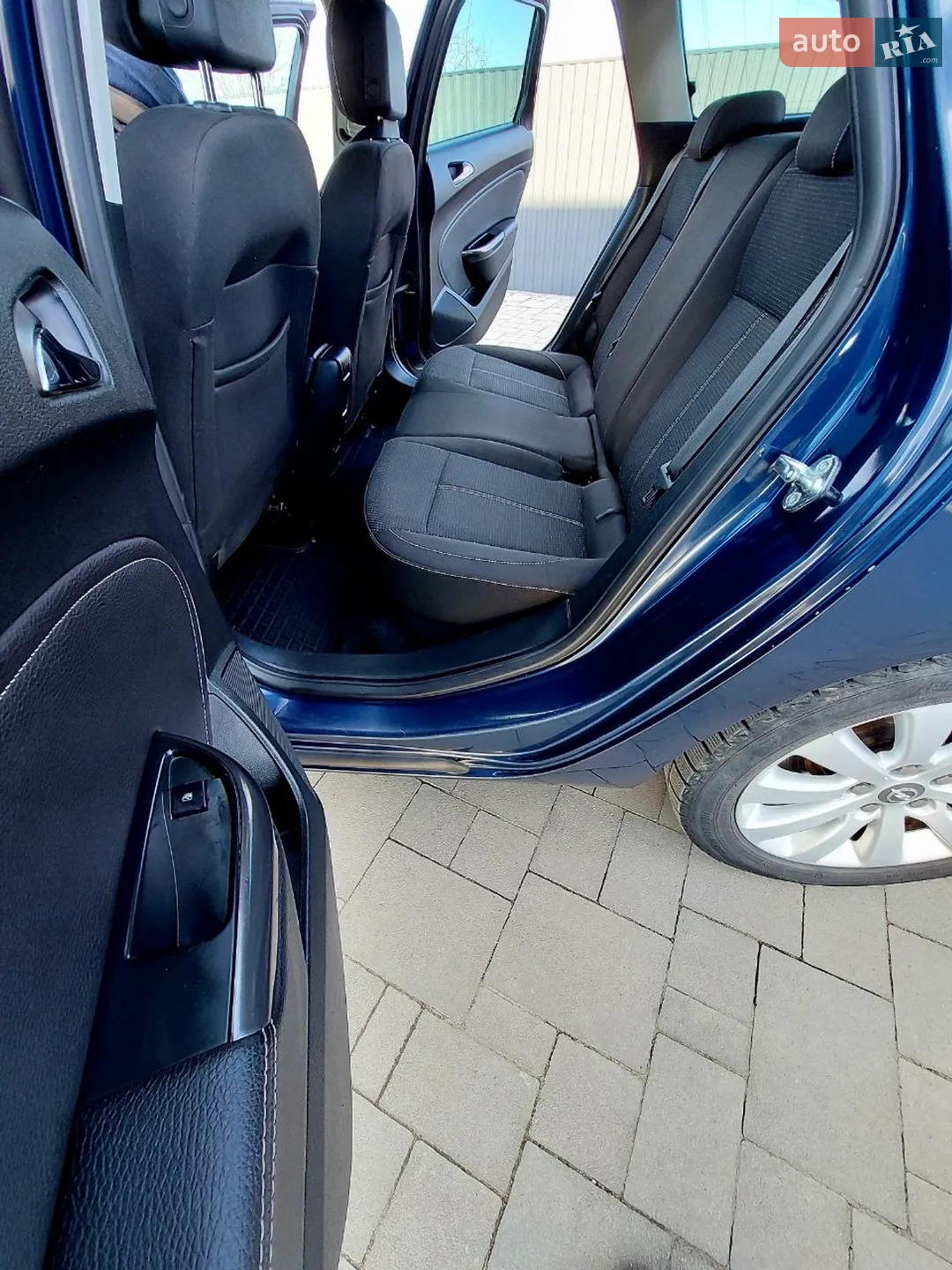 2012 Opel Astra - мініатюра 14