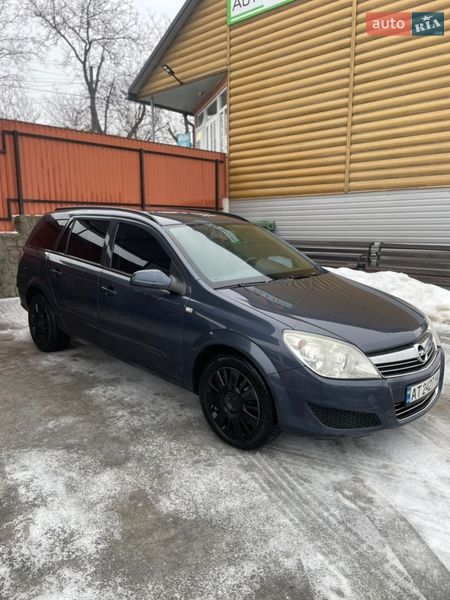 Универсал Opel Astra 2007 в Хотине