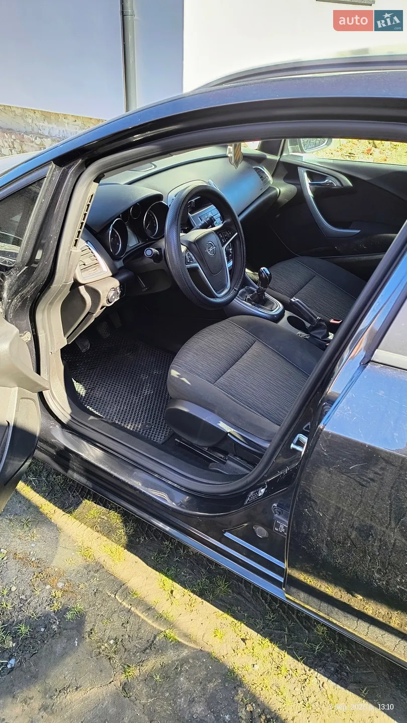 2013 Opel Astra - мініатюра 12