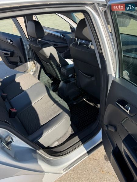 Хэтчбек Opel Astra 2009 в Переяславе