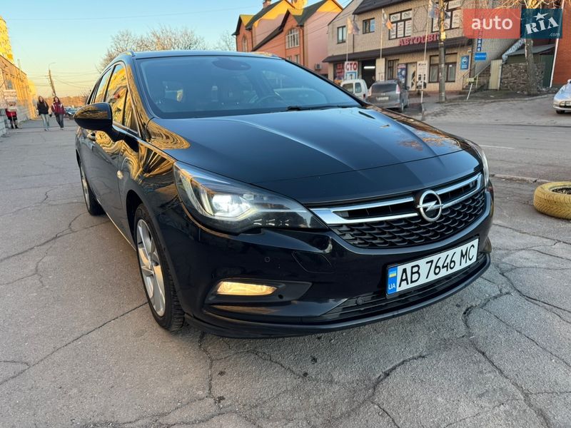 Opel Astra 2016