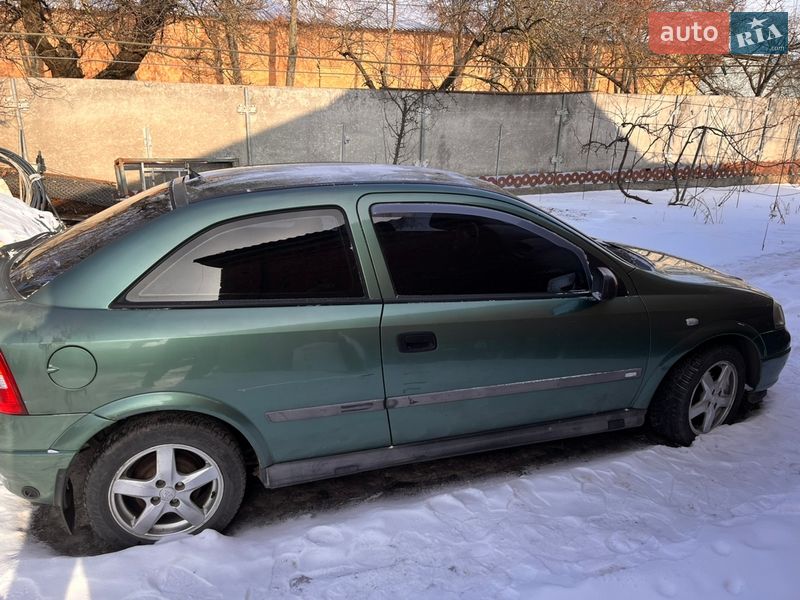 Купе Opel Astra 2000 в Борисполе