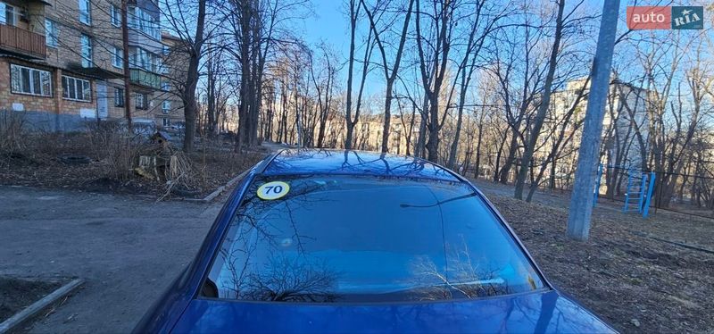 Седан Opel Astra 2006 в Києві