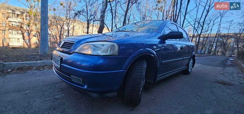 Седан Opel Astra 2006 в Києві