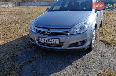 Універсал Opel Astra 2008 в Звягелі