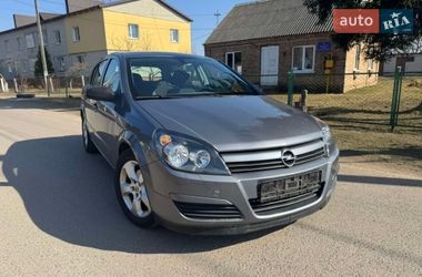 Хэтчбек Opel Astra 2005 в Луцке