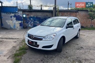 Универсал Opel Astra 2010 в Нежине