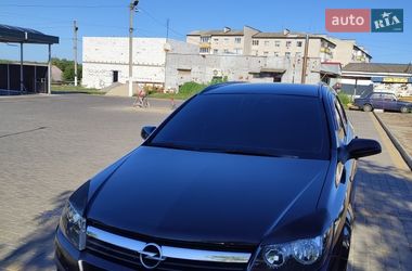 Универсал Opel Astra 2006 в Мироновке