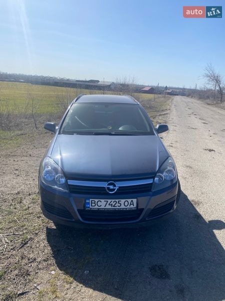 Універсал Opel Astra 2006 в Новомосковську