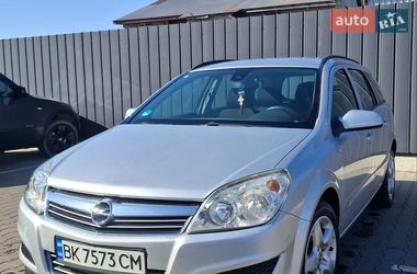 Универсал Opel Astra 2008 в Луцке