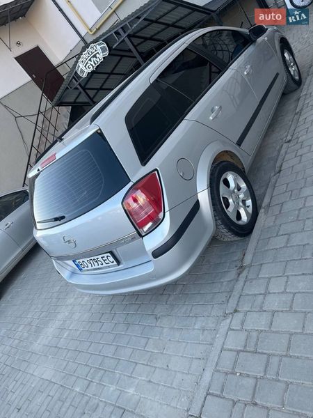 Універсал Opel Astra 2004 в Львові