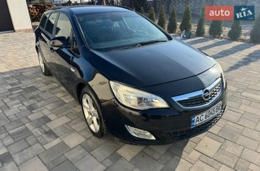 Универсал Opel Astra 2011 в Ковеле