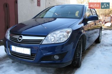 Універсал Opel Astra 2009 в Вишнівці