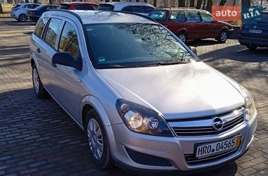 Универсал Opel Astra 2009 в Звягеле