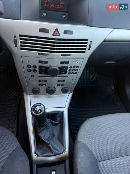 Універсал Opel Astra 2007 в Лубнах