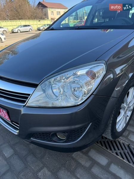 Універсал Opel Astra 2009 в Білій Церкві