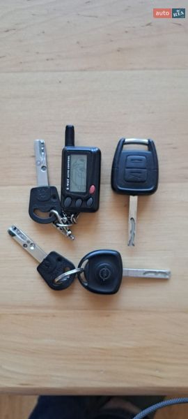 Седан Opel Astra 2007 в Ирпене