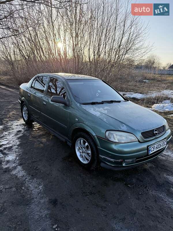 Седан Opel Astra 2008 в Прилуках